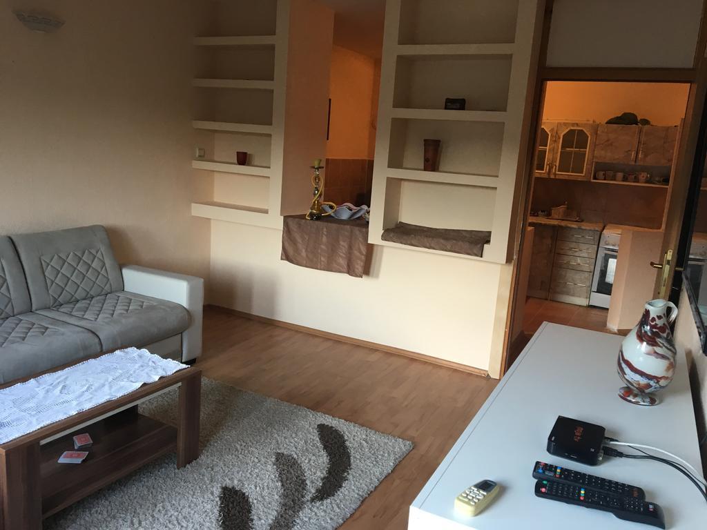 Mell Apartments Mostar Buitenkant foto