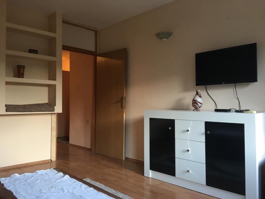 Mell Apartments Mostar Buitenkant foto