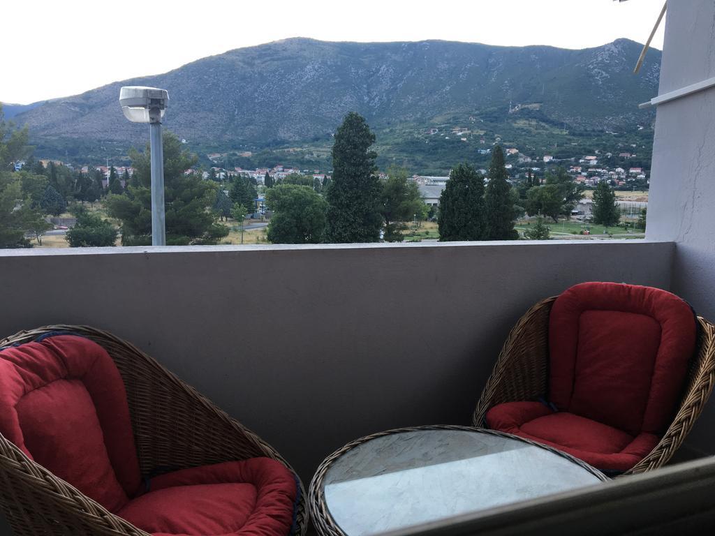 Mell Apartments Mostar Buitenkant foto