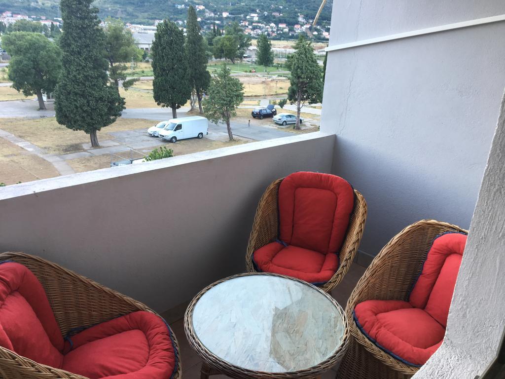 Mell Apartments Mostar Buitenkant foto