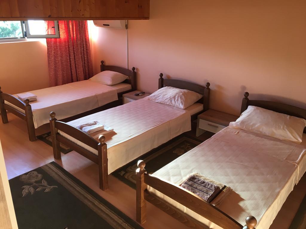 Mell Apartments Mostar Buitenkant foto