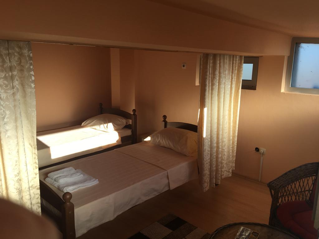 Mell Apartments Mostar Buitenkant foto