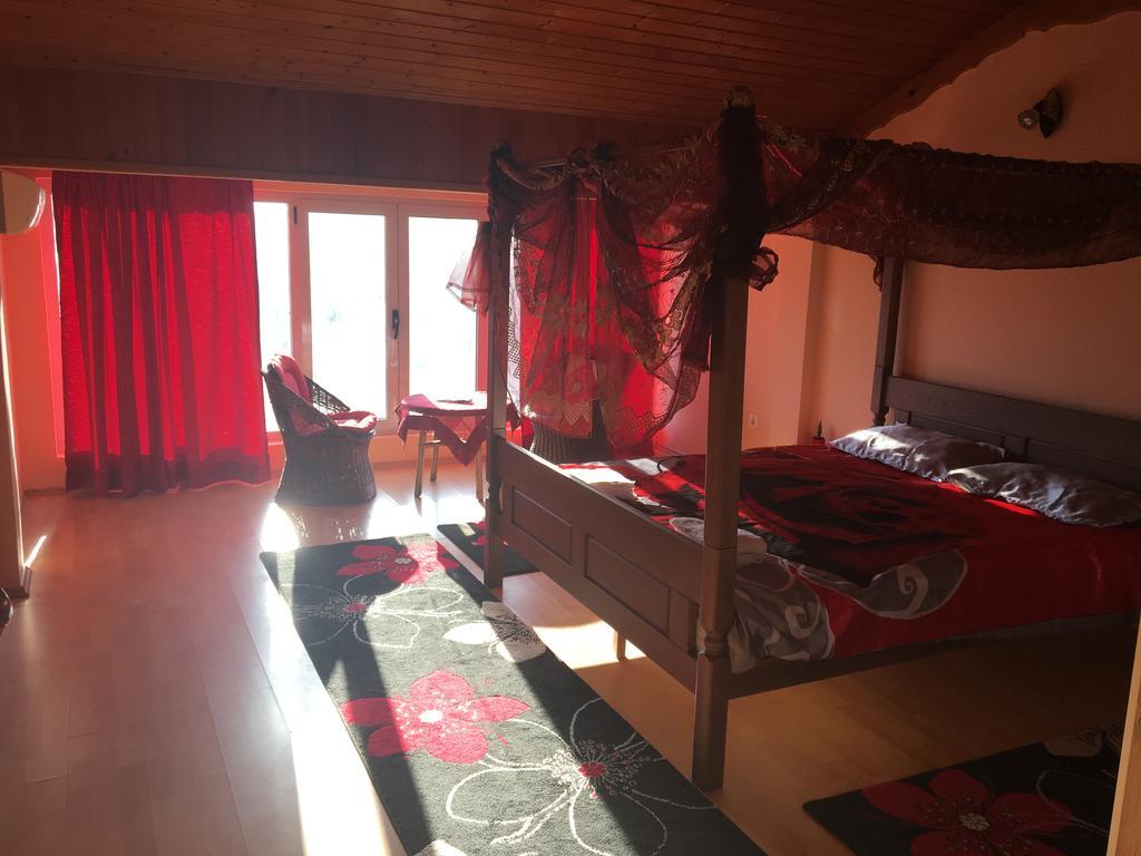 Mell Apartments Mostar Buitenkant foto