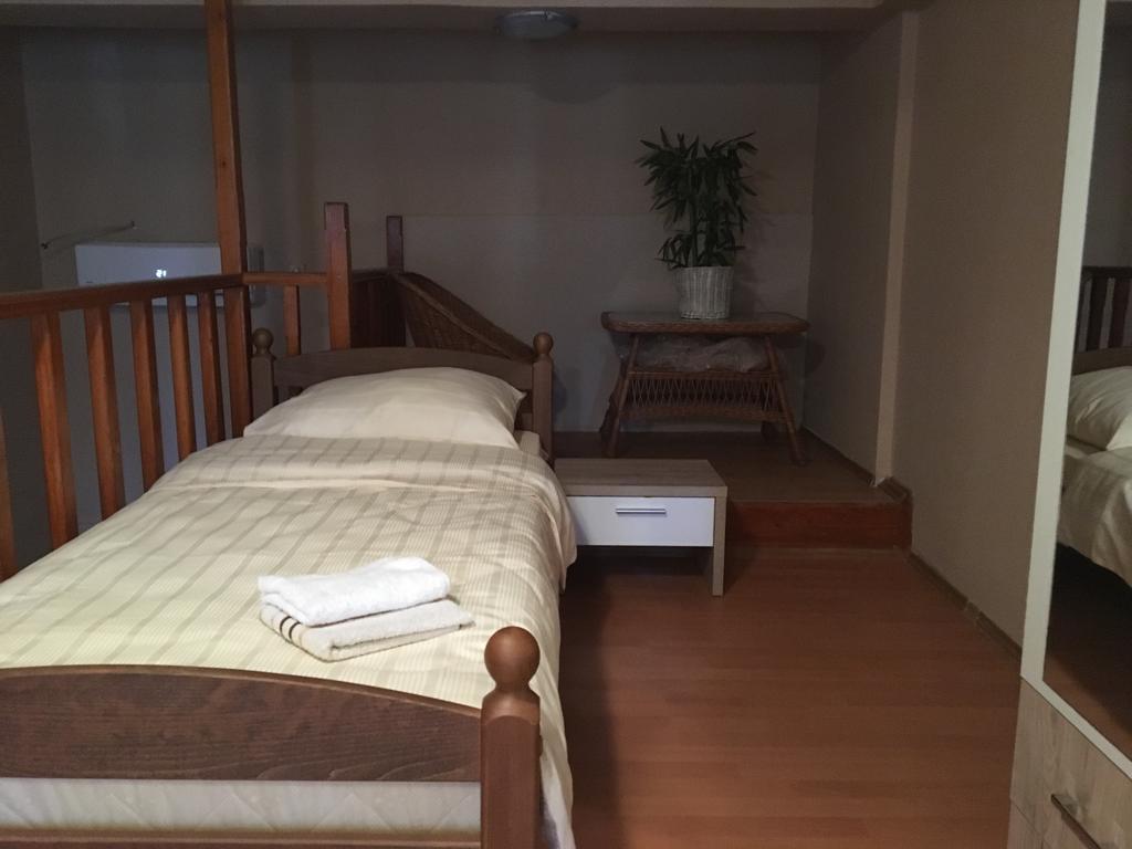Mell Apartments Mostar Buitenkant foto