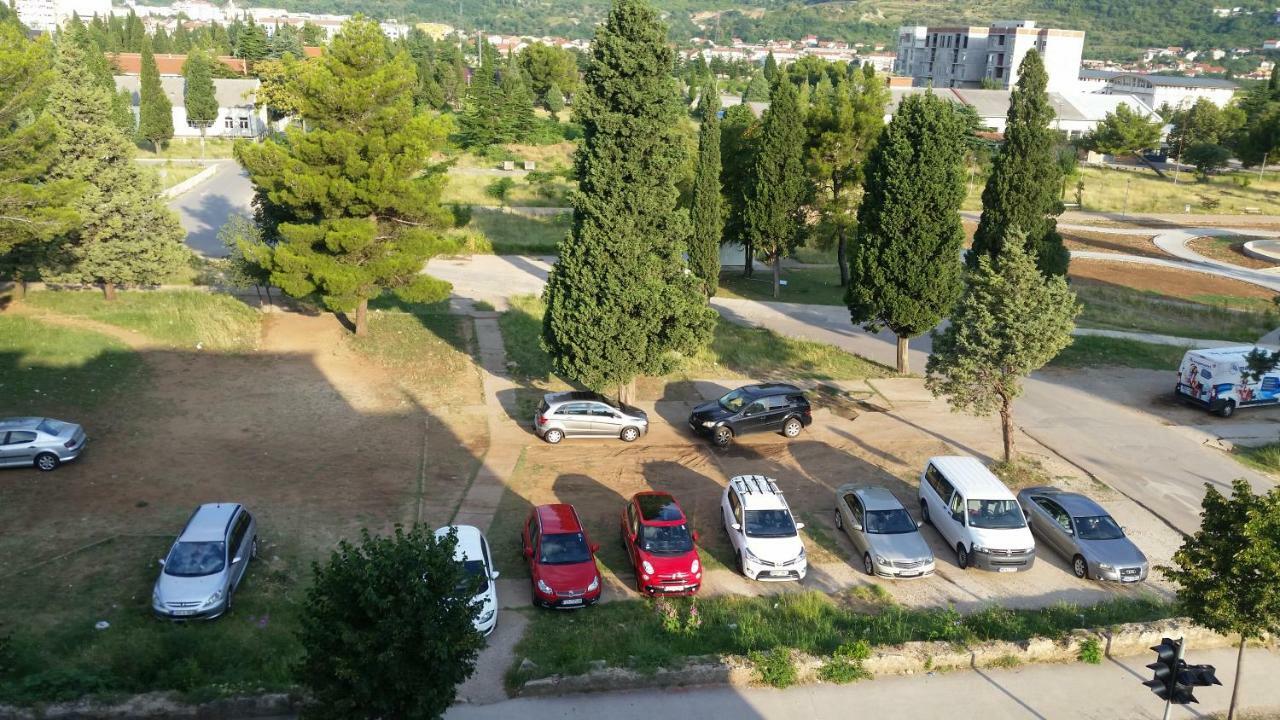 Mell Apartments Mostar Buitenkant foto